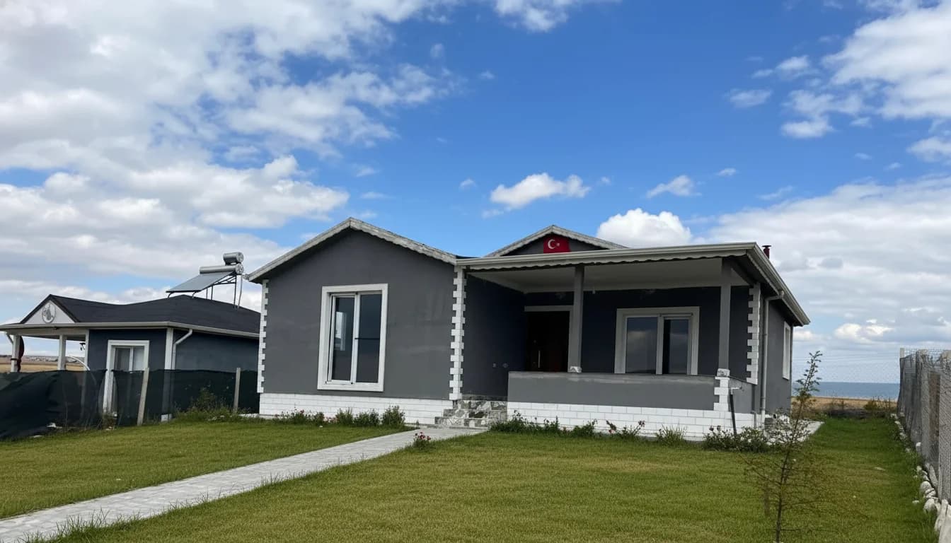 Rötuş uygulanmış dış cephe emlak fotoğrafı